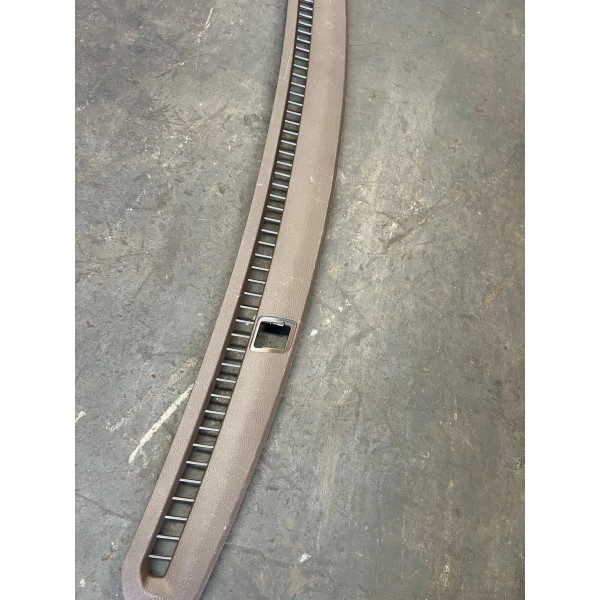 Acabamento Saida De Ar Desembaçador Ram 2500 2022 Original Marrom