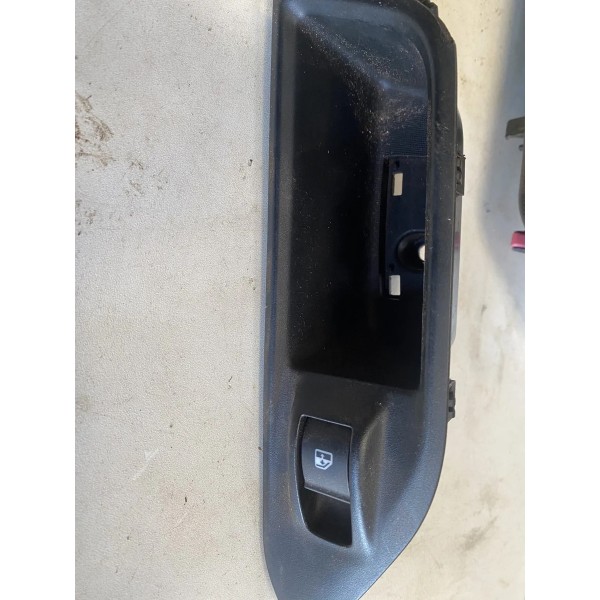 Comando Vidro Traseiro Direito Original Fiat Strada