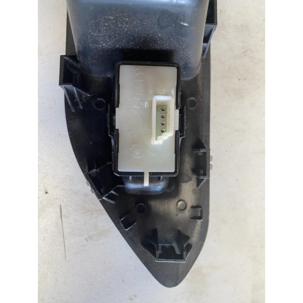 Comando Vidro Traseiro Direito Original Fiat Strada