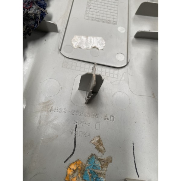 Acabamento Coluna Esquerda Cinto Ranger 2013/2020 Ab39262439