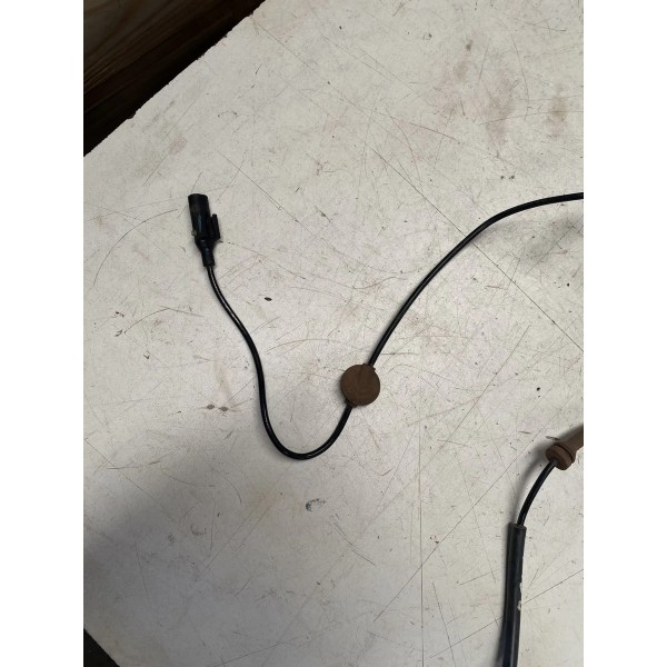 Sensor Dianteiro Direito Mobi 2019 Original