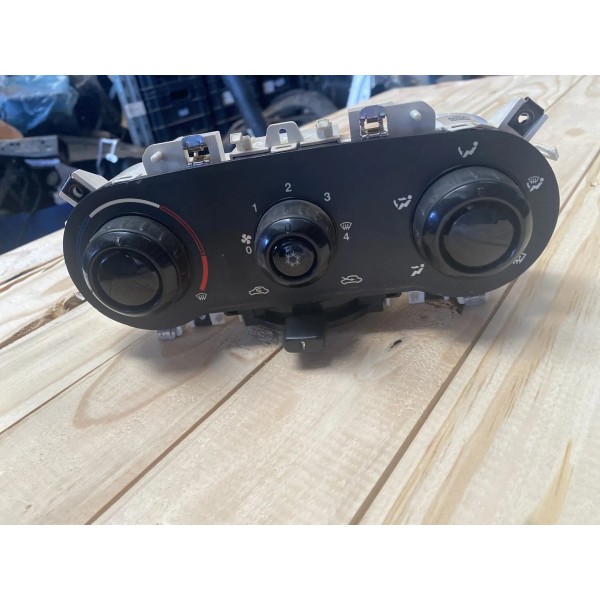 Comando Ar-condicionado Fiat Mobi 2019 Original