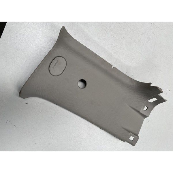 Acabamento Coluna Traseira Esquerda S10 2023