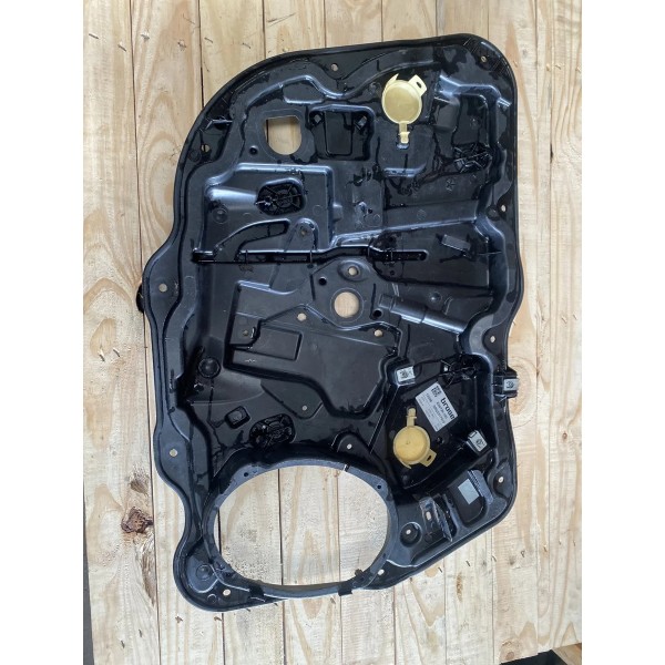 Suporte Máquina Vidro Diant Esq Fiat Toro Original