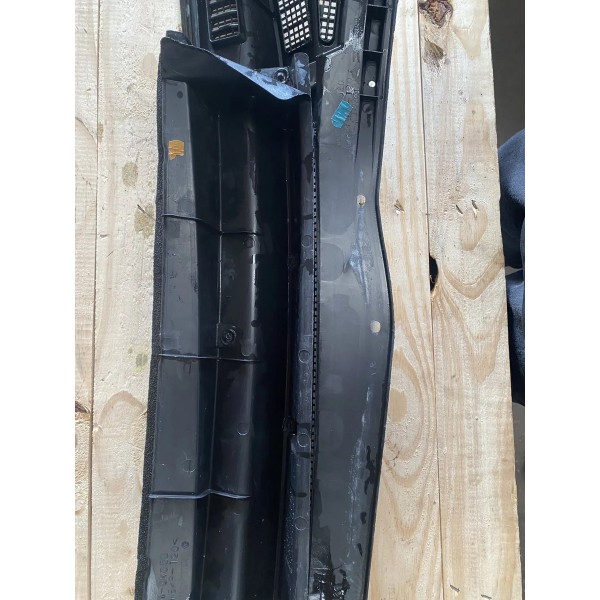 Grade Churrasqueira Parabrisa Hilux Sw4 Original
