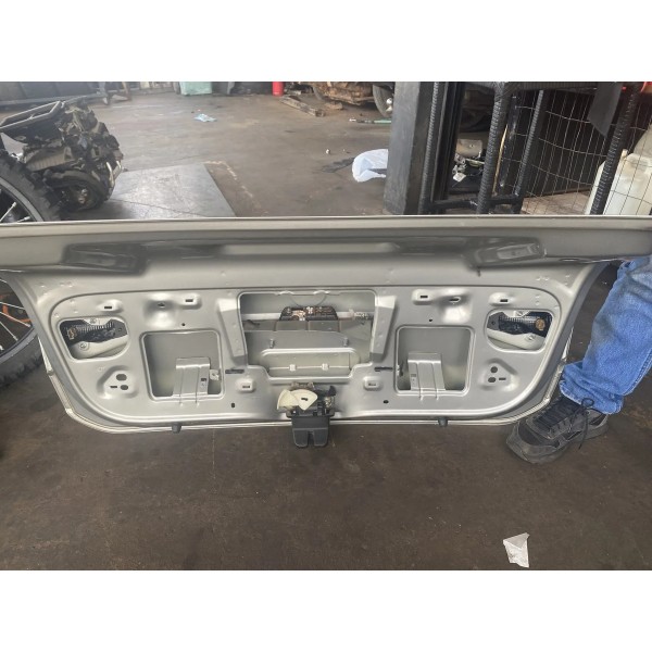 Tampa Traseira Completa Volkswagen Virtus 2020 Original Cinza