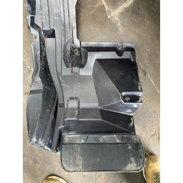 Parabarro Dianteiro Esquerdo Hilux 2021