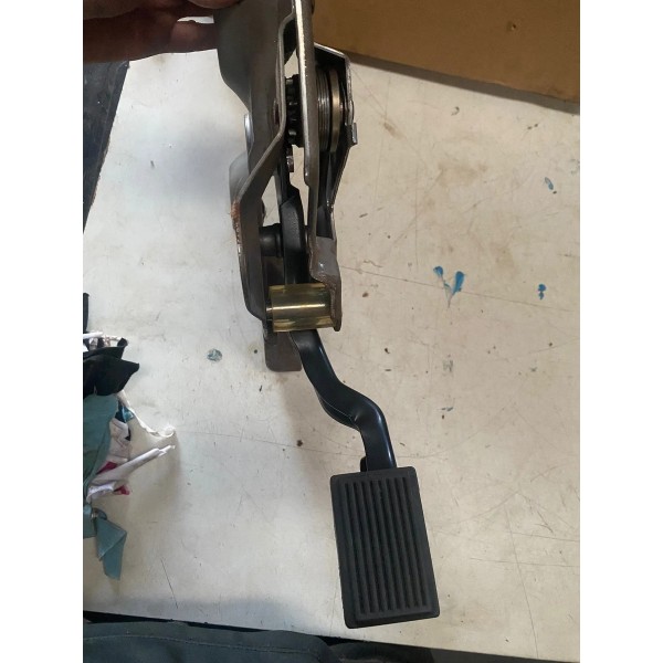 Pedal Estacionamento Ram 2500 2023 Original
