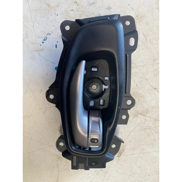 Maçaneta Interna Fiat Toro Dianteira Direita 2021 Original Dianteira/traseira