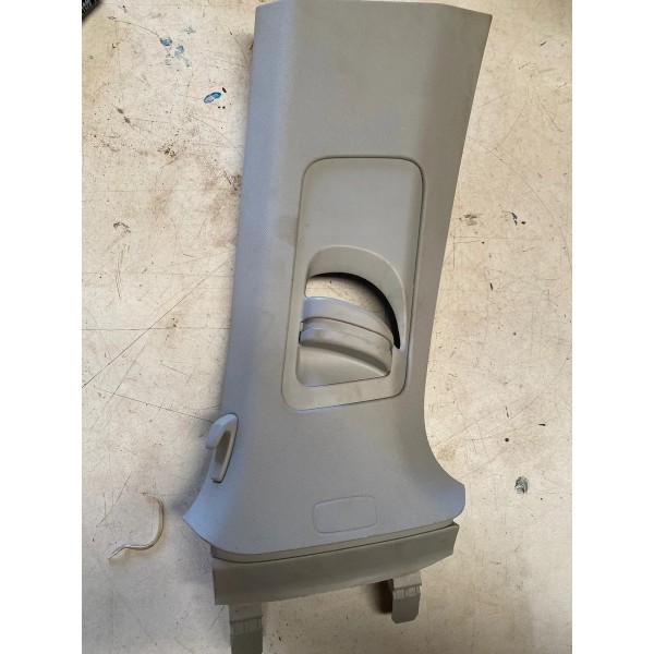 Moldura Coluna Cinto Direito Volkswagen Virtus 2020 Original