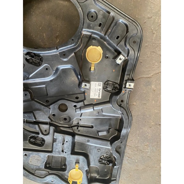 Suporte Maquina De Vidro Diant. Direita Toro 2021 Original