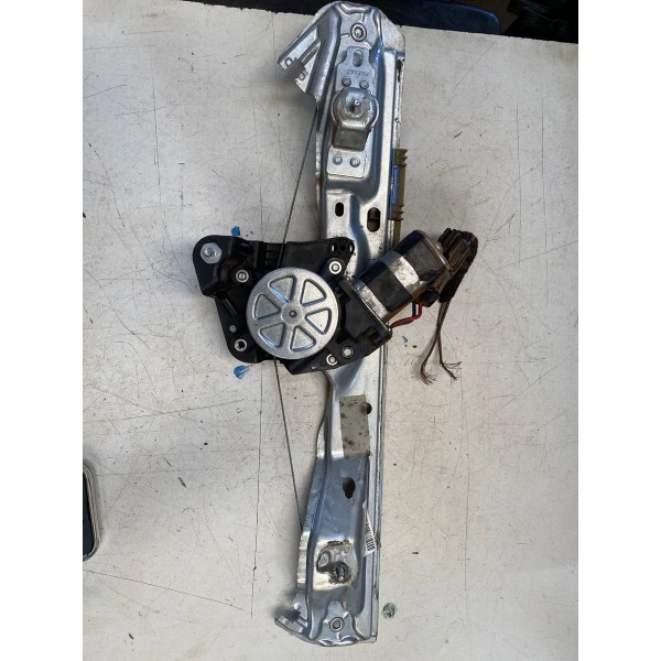Maquina De Vidro Diant.esquerdo Fiat Strada 2023 Original