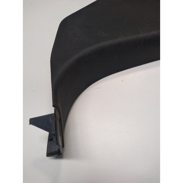 Soleira Interna Porta Dianteira Direito Da Amarok 2013/2023