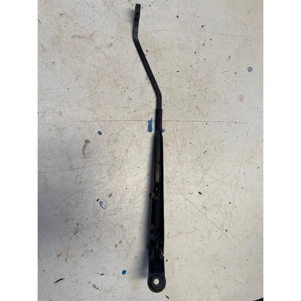 Braço Limpador Parabrisa Esquerdo Mobi 2020 51866792 Esquerdo