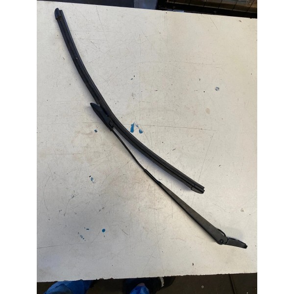 Braço Limpador Parabrisa Fiat Mobi Esquerdo 52151272 Esquerdo