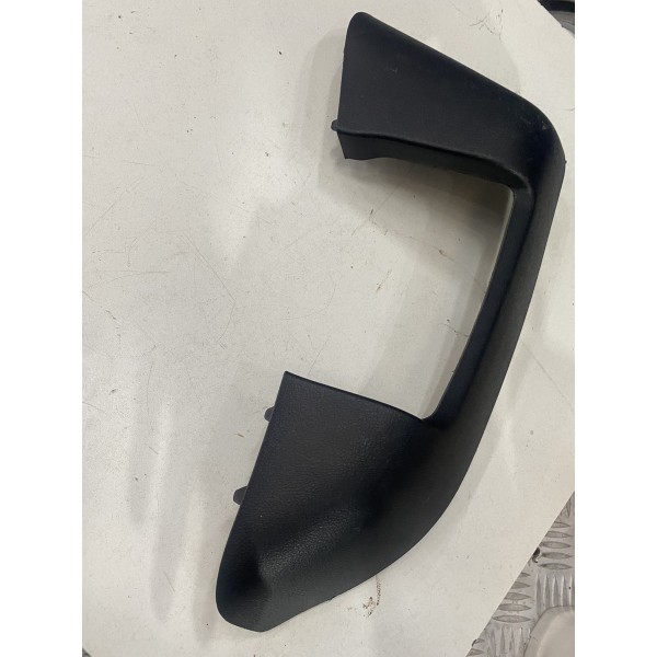 Moldura Central Esquerda Multimídia Hilux Sw4 2016 2022