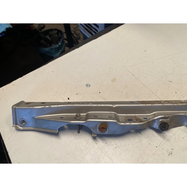 Travessa Superior Painel Frontal Hilux Sw4 2011 Original