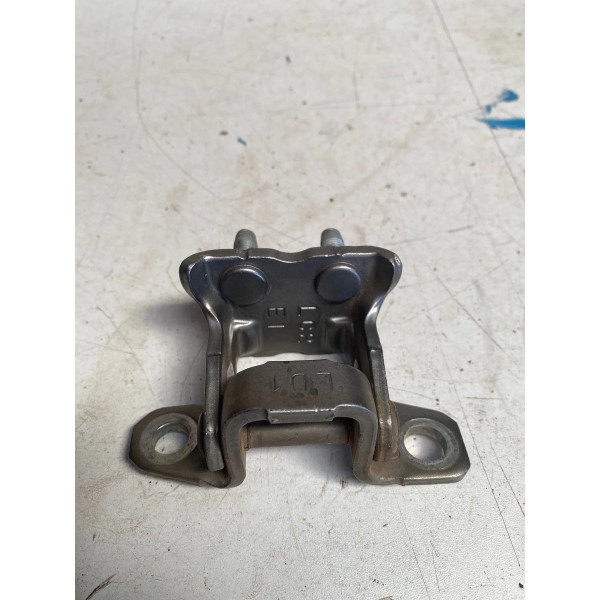 Dobradiça Superior Porta Tras.direito L200 Triton 2015 Orig