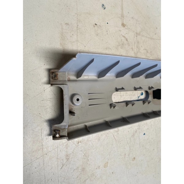 Moldura Coluna Superior Direito Fiat Uno Vivace 2013 Origina