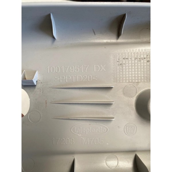 Moldura Coluna Superior Direito Fiat Uno Vivace 2013 Origina