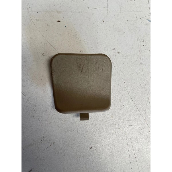 Acabamento Parafuso Porta Mala Toyota Sw4 2013 (62538-0k030