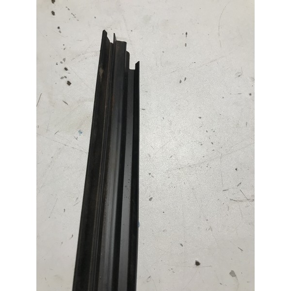 Pestana Interna Dodge Ram Traseira Esquerda 2022