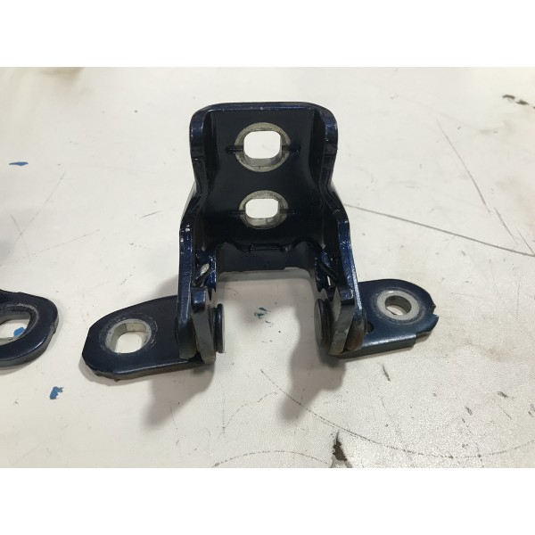 Par Dobradiça Porta Traseira. Esquerda  Dodge Ram 2500 2022