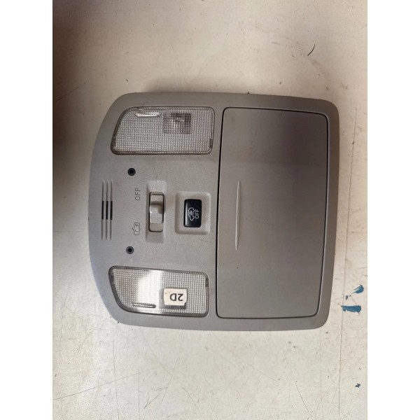 Luz De Teto C/ Porta Oculos Hillux 2021 Original