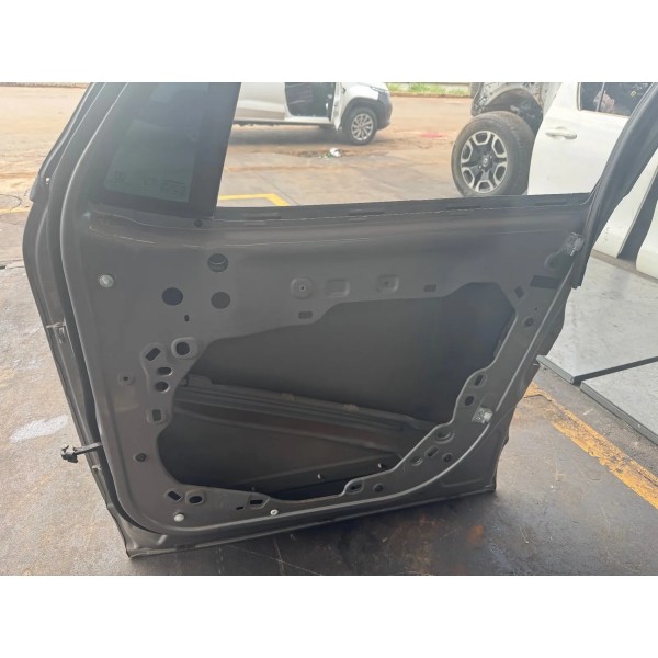 Porta Dianteira Direita Jeep Renegade 2020 Original Dianteira Direito Cinza