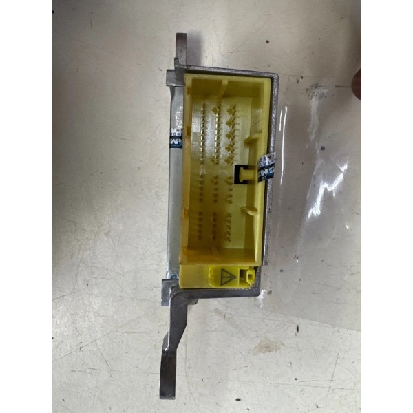 Modulo Central 891700k640 Toyota Hilux Sw4 2022 Original