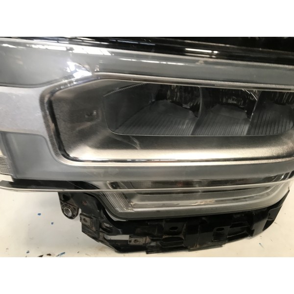Farol Esquerdo  Dodge Ram 2500 3500 Cromado 2020 2022 2023