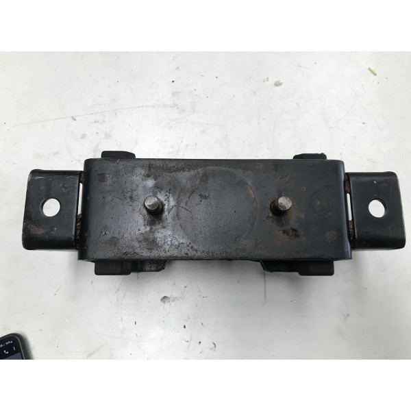 Coxim Central Traseiro Do Cambio Triton 07/...automatica