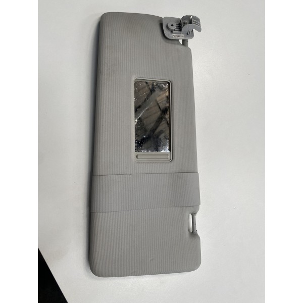 Quebra Sol Lado Esquerdo Volkswagen Amarok 2017