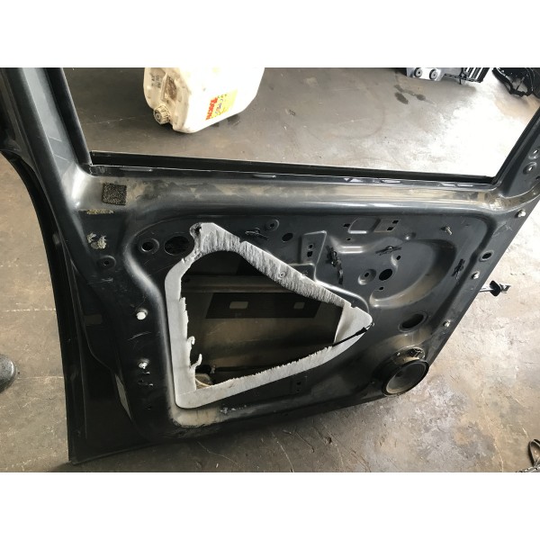 Porta Dianteira Esquerda Amarok V6 2019 Original Usado