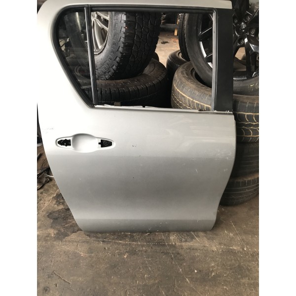 Porta Traseira Direita Hilux 2018 Original Usado