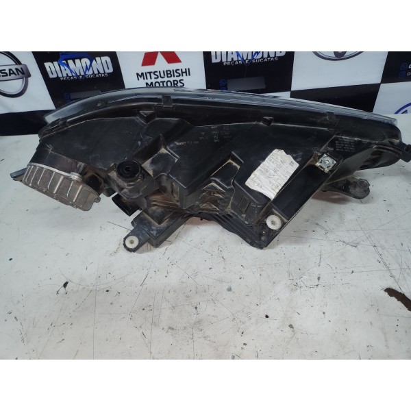 Farol Virtus 2023 Original Volkswagen L.e Usado