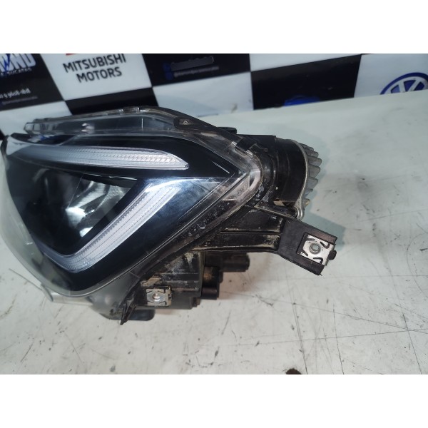 Farol Virtus 2023 Original Volkswagen L.e Usado