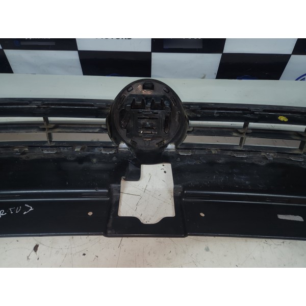 Grade Parachoque Volkswagen Virtus 2023 - Usado