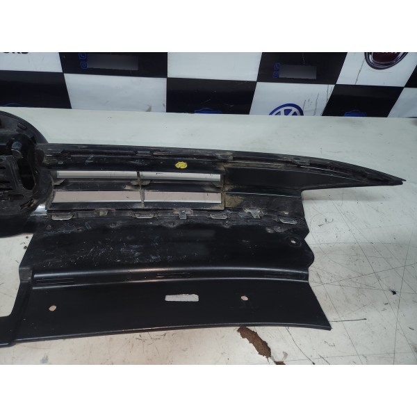 Grade Parachoque Volkswagen Virtus 2023 - Usado