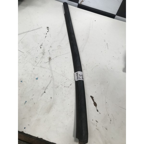 Pestana Da Porta Traseira Direita Ford Ranger 2015 Original