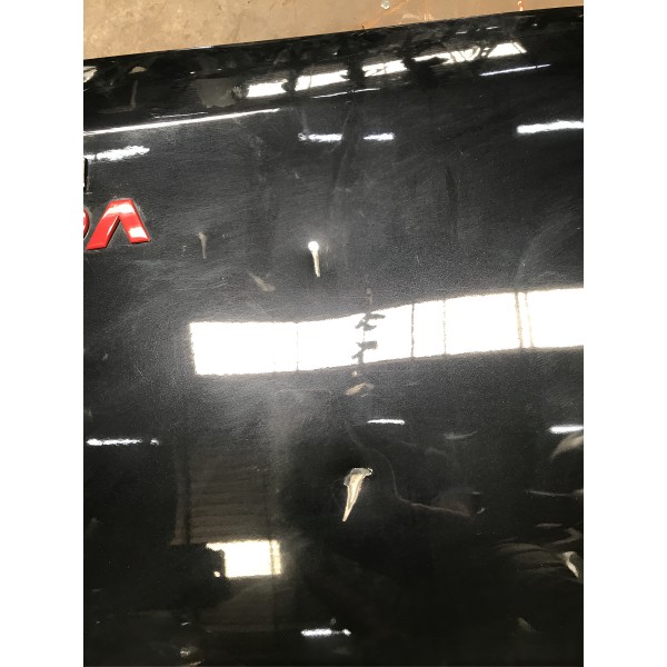 Tampa Traseira Amarok V6 3.0 2020 Original C/ Detalhes.