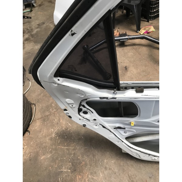Porta Traseira Lado Esquerda Toyota Hilux Sw4 2016 2017 2018
