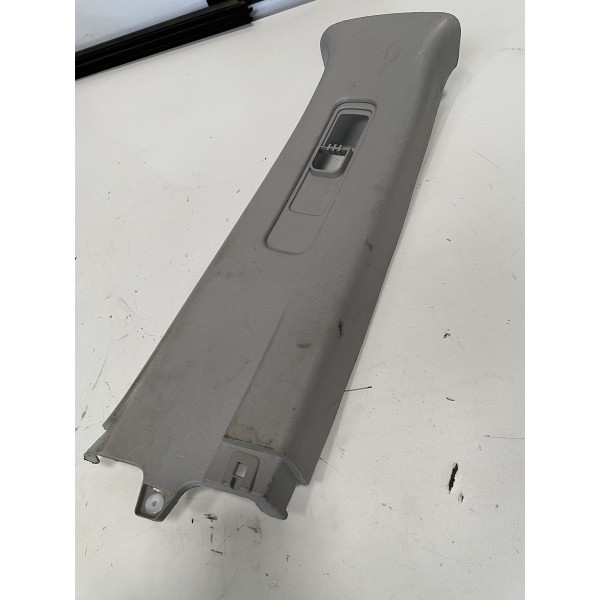 Acabamento Coluna Dianteiro Direito Hilux Sw4 2016/ 2020