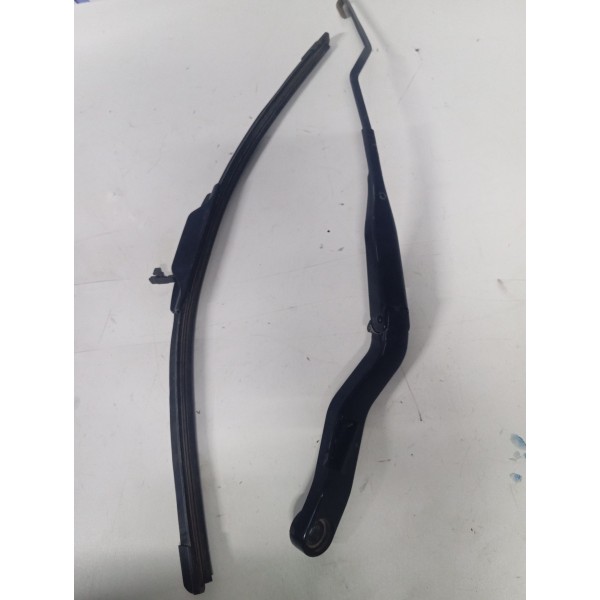 Braço Limpador Parabrisa Ld Esquerd Dodge Ram 2500. 2023.