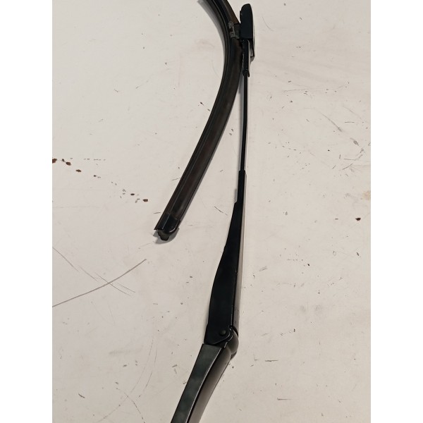 Limpador De Parabrisa Amarok 2.0 2018. Original Usado