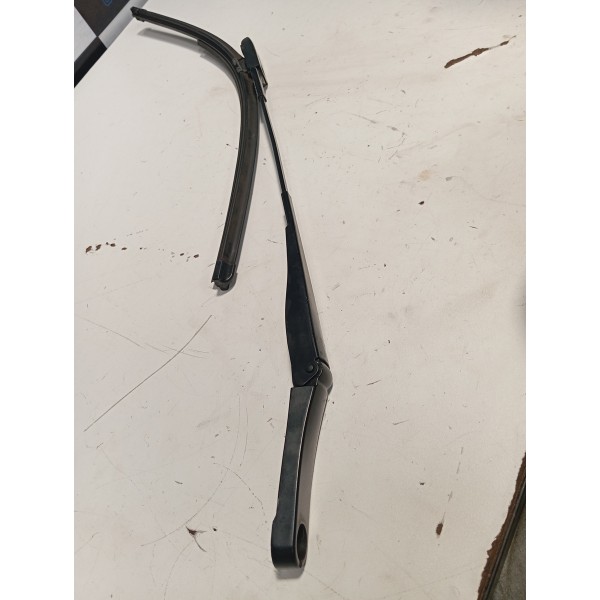 Limpador De Parabrisa Amarok 2.0 2018. Original Usado