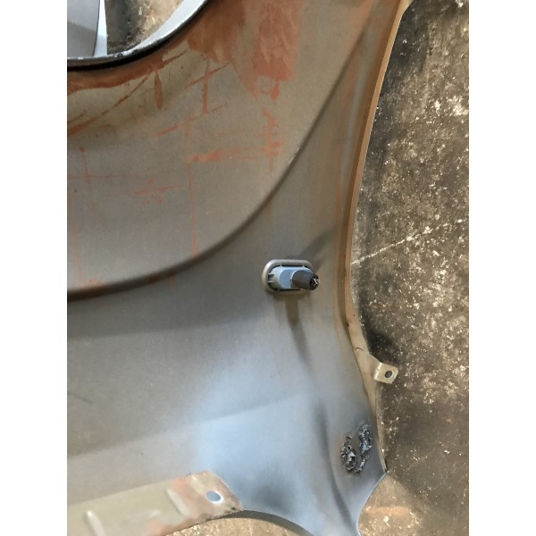 Pára-lama Dianteiro Esquerdo  Amarok 2019 Original Usado