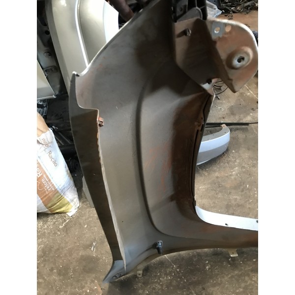 Pára-lama Dianteiro Esquerdo  Amarok 2019 Original Usado
